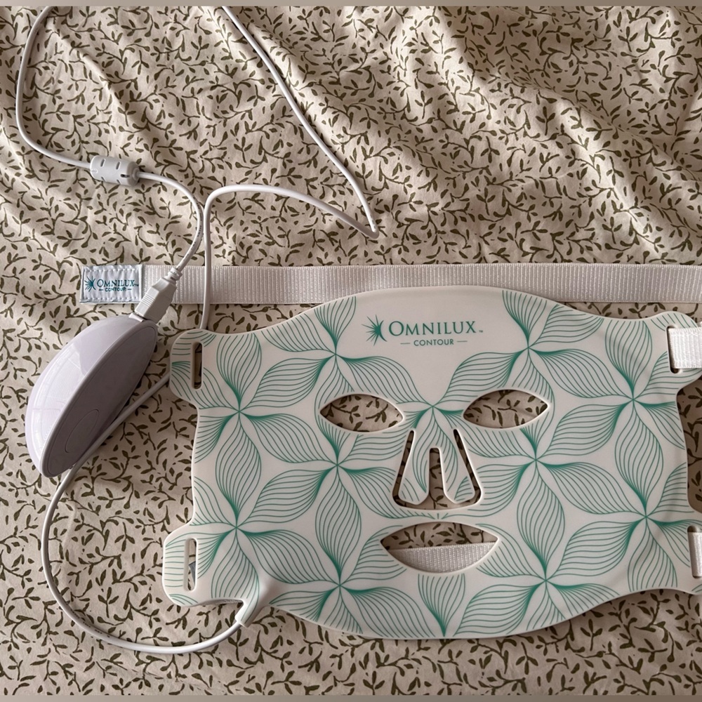 Omnilux Contour LED Face Mask